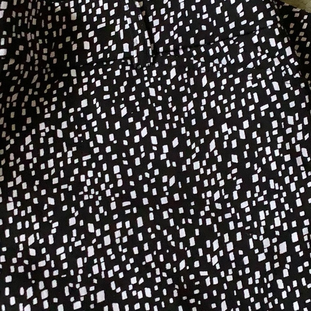 Counterparts Walking Shorts SZ6 - Picture 3 of 6